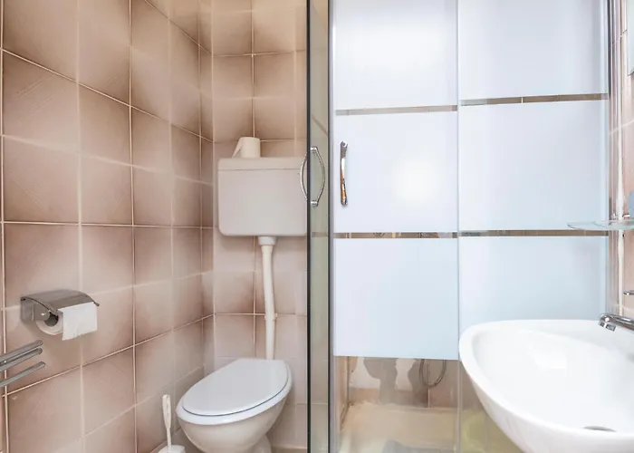 דירה Apartment Ivanje Gomile Bb II *