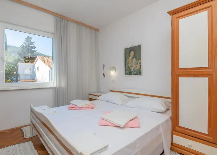 דירה Apartment Ivanje Gomile Bb II סטארי גראד